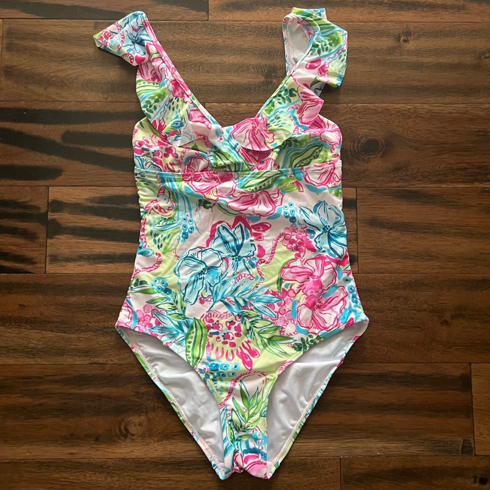 Stella Parker Women's Standard Ruffle Maillot One Piece Swimsuit